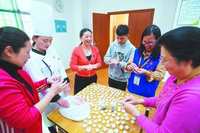 【八閩談藝錄 列表】【滾動新聞】【地市 廈門】廈門：雷鋒精神無處不在 文明底色歷久彌新