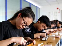 河北固安：訂單式職業教育受歡迎