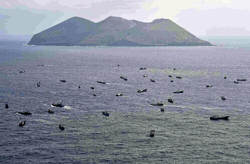日本要升级应对中国渔船 调查船实行24小时监控
