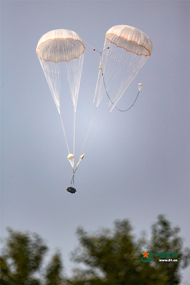 航空飞镖开赛 军迷快来数飞机(三)
