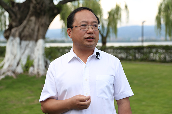 西昌:首位产业推动 打造国际文旅名城_fororder_州委常委,市委书记