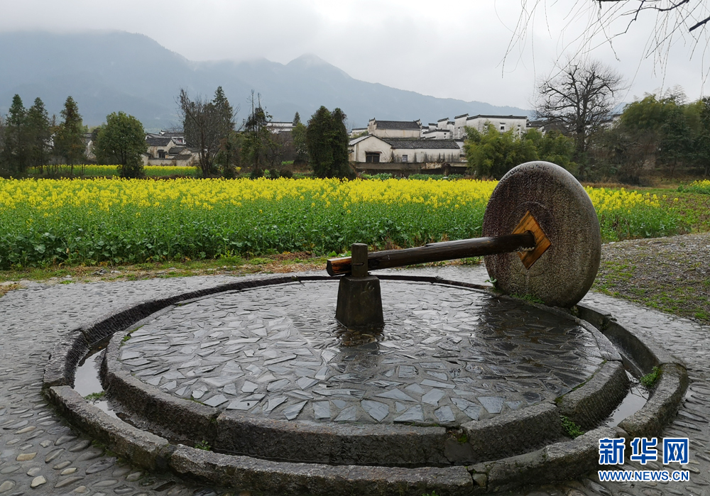 安徽：江南烟雨天 南屏花似海