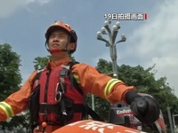 長江水位持續上漲！重慶消防緊急救援被困群眾