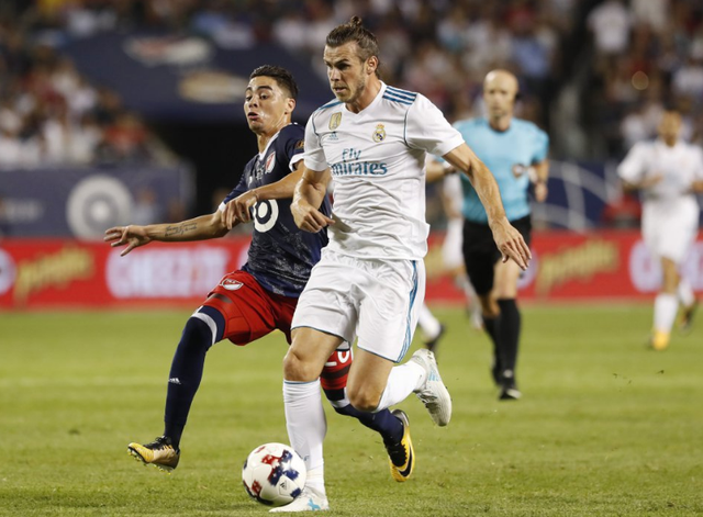 单刀思考人生+错失良机 皇马BBC缺C罗1球不进 单刀思考人生+错失良机 皇马BBC缺C罗1球不进