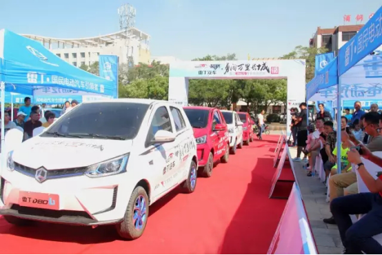 不登长城非好汉，天能真黑金勇闯万里长城完美收官