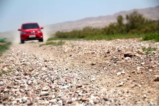 不登长城非好汉，天能真黑金勇闯万里长城完美收官