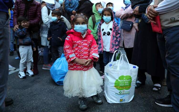 希臘最大難民營首例新冠肺炎病例確診 當局下令緊急隔離