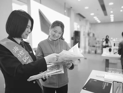 助力企業“輕裝上陣”激發市場活力 廈門市人大代表政協委員熱議減稅降費利好