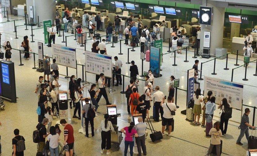 暑期旅游市场火火火 国内航班恢复9成