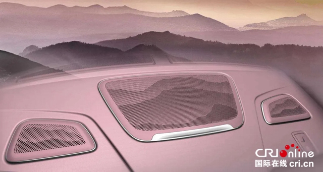 汽车频道【独家+焦点轮播图】售价30.98万-53.98万元 看红旗H9冲破价格天花板