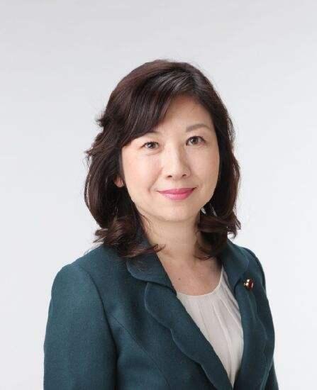 安倍内阁刚组建阁僚就“造反” 野田圣子:明年一定同安倍角逐自民党总裁