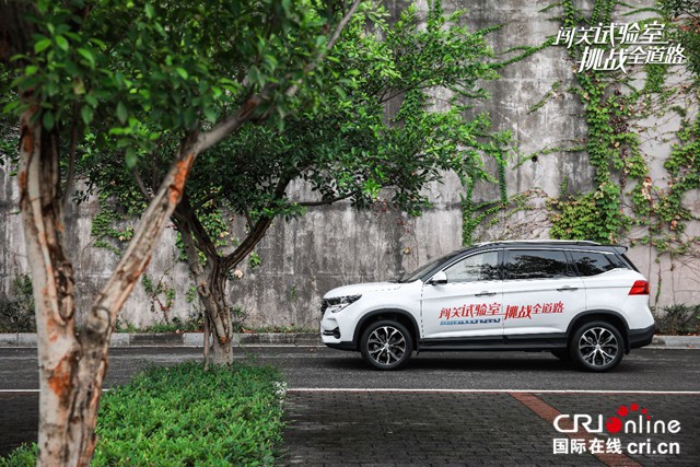 汽车频道【资讯列表】无惧专业赛道征服“8D魔幻城市”2021款T家族品智驾控魅力尽展