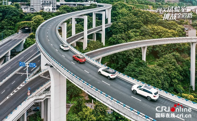 汽车频道【资讯列表】无惧专业赛道征服“8D魔幻城市”2021款T家族品智驾控魅力尽展