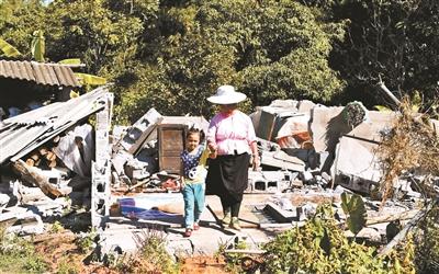 雲南景谷一天兩次強震 已致1人死亡15人傷 雲南景谷一天兩次強震 已致1人死亡15人傷