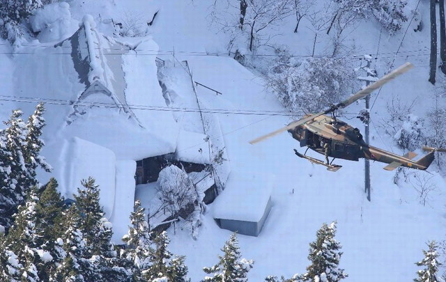 日本大雪已致6人死亡 德岛县400户人家被困