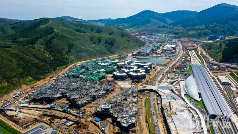 河北張家口:崇禮太子城冰雪小鎮施工進入全面衝刺階段