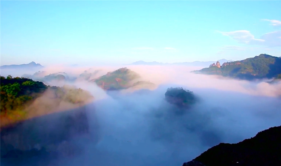 圖片默認標題_fororder_圖：天遊峰雲海
