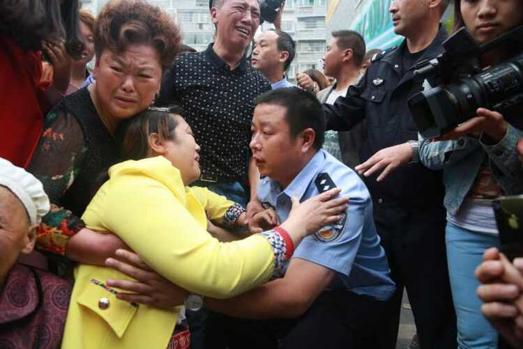（有修改）【B】重庆市公安局打拐英雄樊劲松：时刻守护回家的路