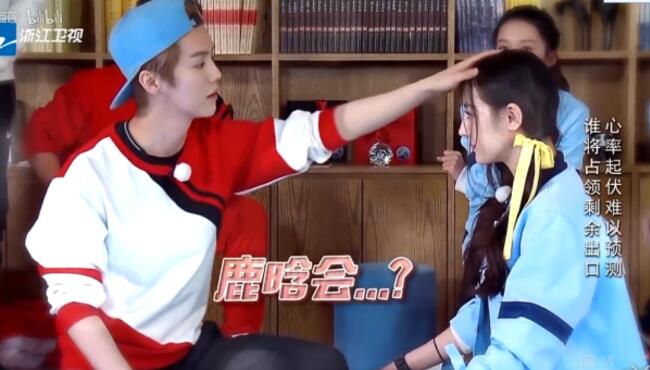 热巴发与鹿晗甜蜜镜头称被盗号 网友:被盗还能秒删呢？