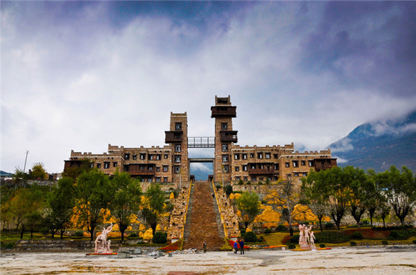 "嗨"玩茂县 享绝美景色与夏日清凉_fororder_5,中国古羌城-供图-茂县