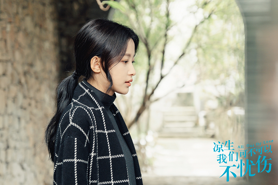 孙怡凉生开启巴黎副本新身份阿多上线