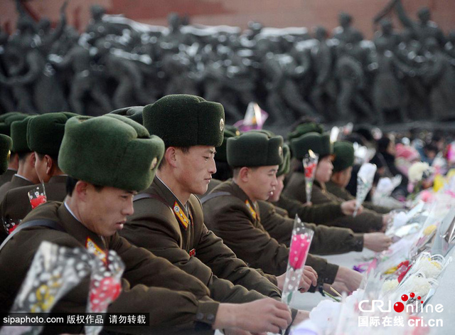 金日成逝世三週年 朝鮮民眾獻花悼念