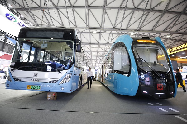 中国城市轨道交通“世界最长” 多种轨交新品上海集中亮相