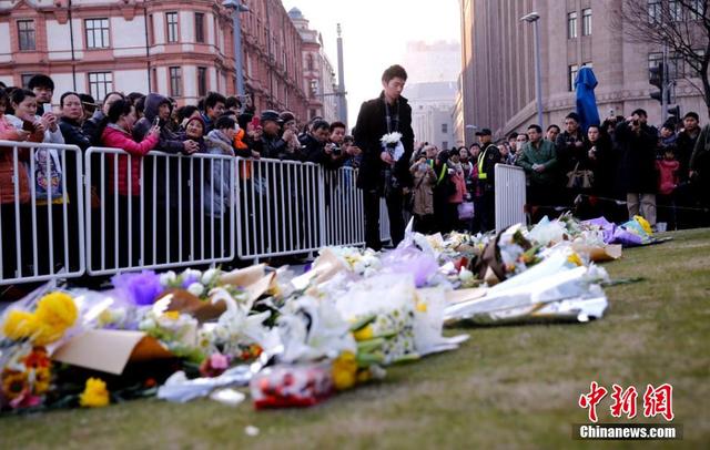 圖片默認標題 圖片默認標題