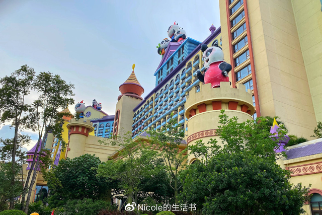 亲子周末，陪孩子一起走进长隆童话世界