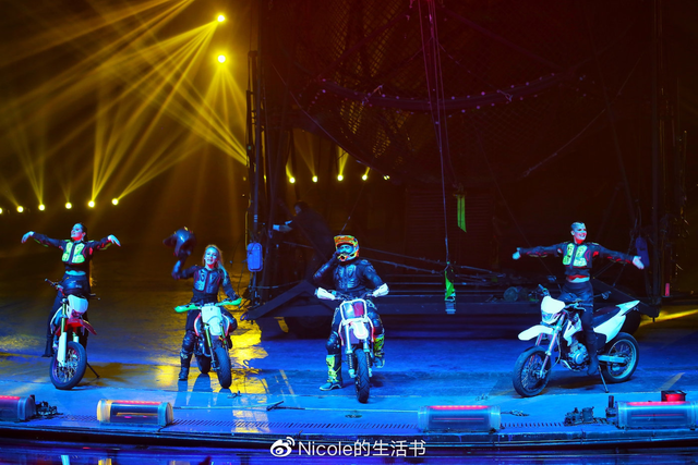 亲子周末，陪孩子一起走进长隆童话世界