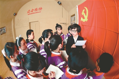 瀋陽和平區中小學生開展銘記瀋陽解放紀念日活動