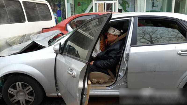 北京工體撞人男子被批捕 公安機關將繼續偵查