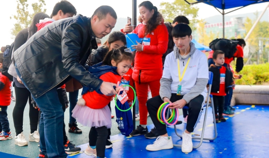ABC KIDS小马星球亲子马拉松长沙站 发现幼儿运动新方式
