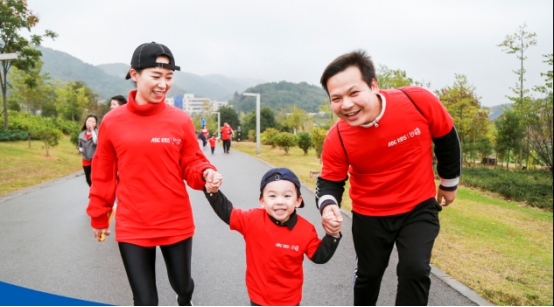 ABC KIDS小马星球亲子马拉松长沙站 发现幼儿运动新方式