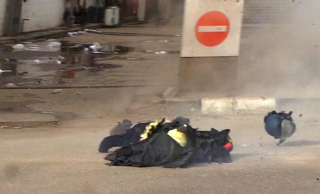 埃及一警察拆弹时炸弹爆炸身亡