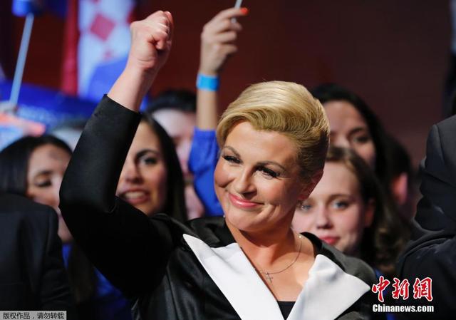 克罗地亚诞生首位女总统 基塔洛维奇成功当选