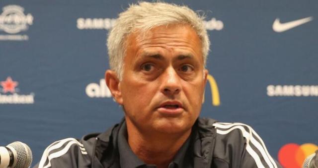 穆里尼奥:曼联实力和皇马有差距 愿等待贝尔 穆里尼奥:曼联实力和皇马有差距 愿等待贝尔