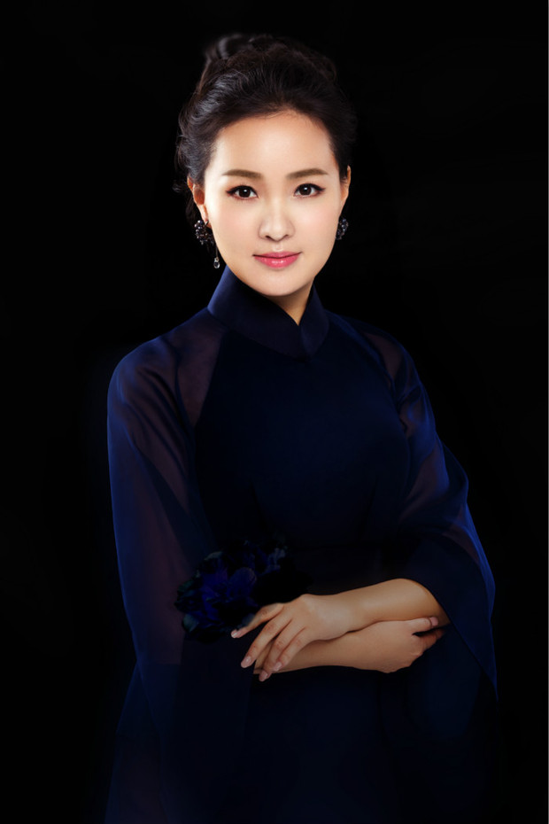 “新国风”唱响传统民歌 著名歌唱家雷佳亮相上海国际艺术节
