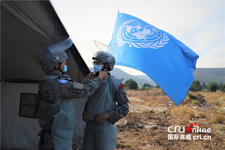 中國軍隊參加聯合國維和行動30年之二：忠誠使命_fororder_2-34