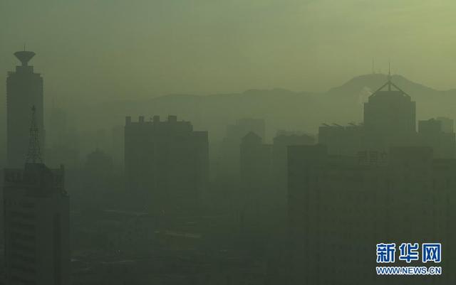 多地霧霾籠罩 全國灰出新“美感”