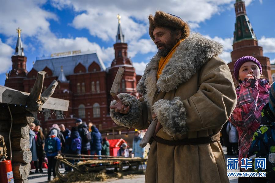 俄罗斯欢庆“谢肉节”