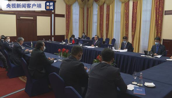 王毅会见塔吉克斯坦外长穆赫里丁 - 国际在线移动版