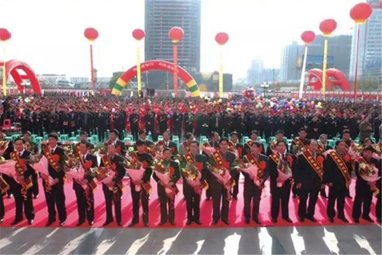 长庆油田以“磨刀石”精神书写青春建功故事