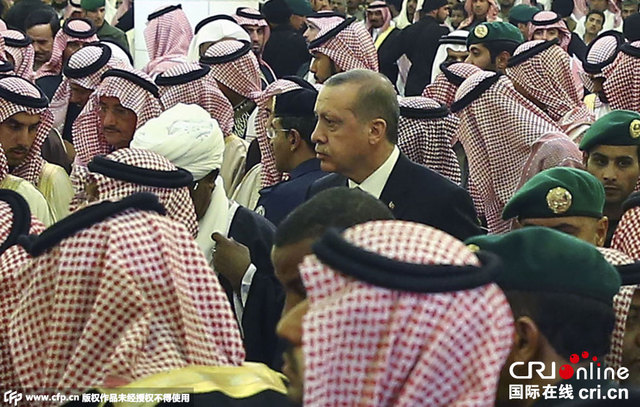 沙特已故國王阿卜杜拉葬禮舉行 多國政要出席