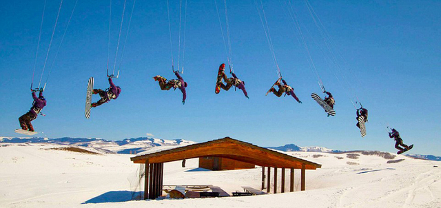 美國男子挑戰"雪地風箏" 百米高空表演絕技