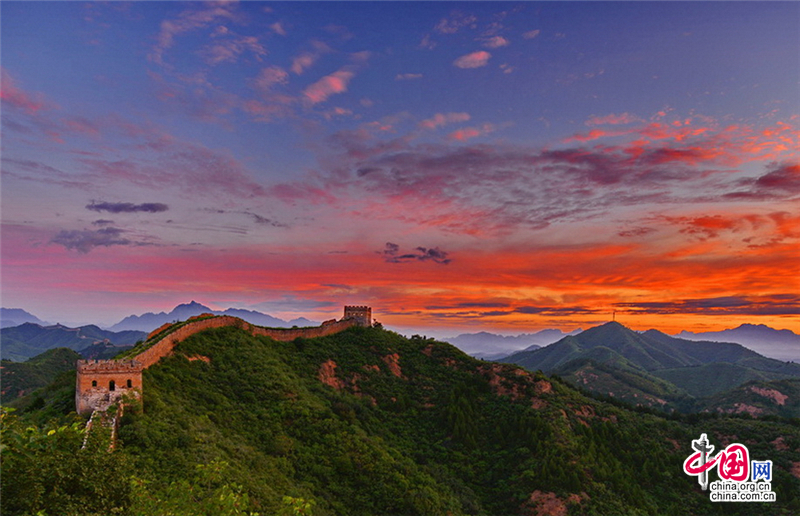 云舞古长城 秋到金山岭