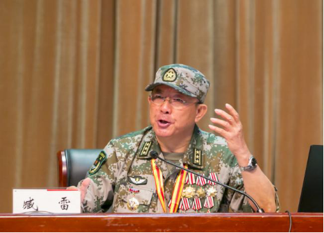 “铁血营长”走进江西财经大学 英雄事迹代代相传