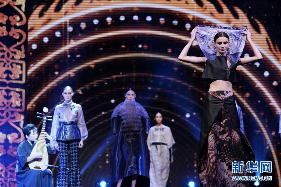 香港：“绝色敦煌之夜”绽放香江