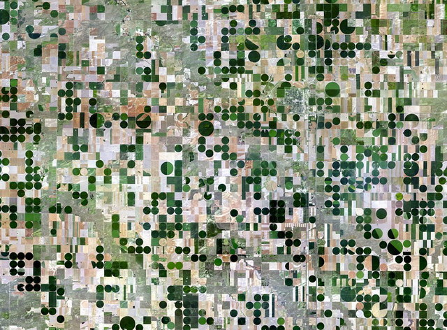 高空看世界：卫星图像展示地球神奇景观