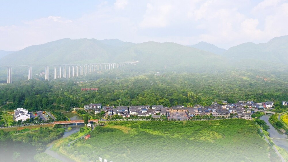 राष्ट्राध्यक्ष सी चिनफिङद्वारा हु नान प्रान्तको निरीक्षण